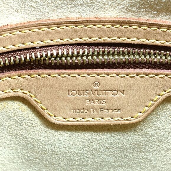 LOUIS VUITTON Looping GM Bag - Picture 13 of 16